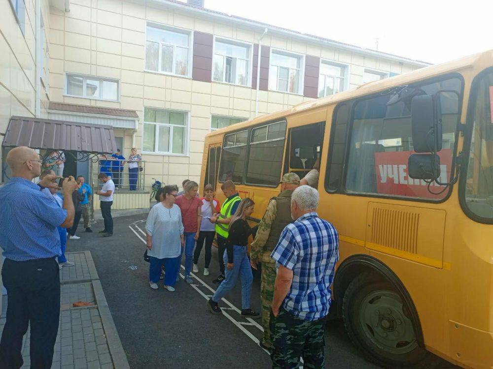 Продолжаем проводить командно-штабные учения по перемещению населения муниципального образования, находящегося в зоне...