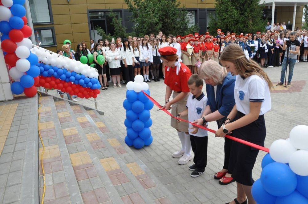 По народной программе Партии прошло открытие МБОУ «СОШ №4» в г. Алексеевка