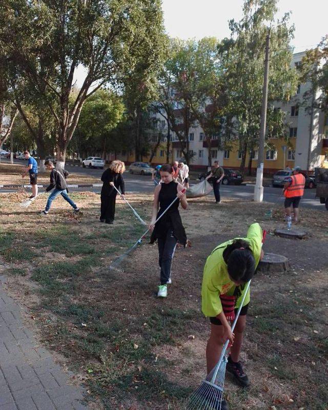 МБУ «Благоустройство Яковлевского городского округа» активно осуществляет работы по благоустройству и уборке на территории Яковлевского городского округа