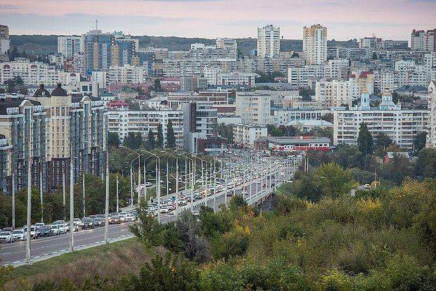 Губернатор Гладков: школьные линейки в Белгороде пройдут 2 сентября в помещениях