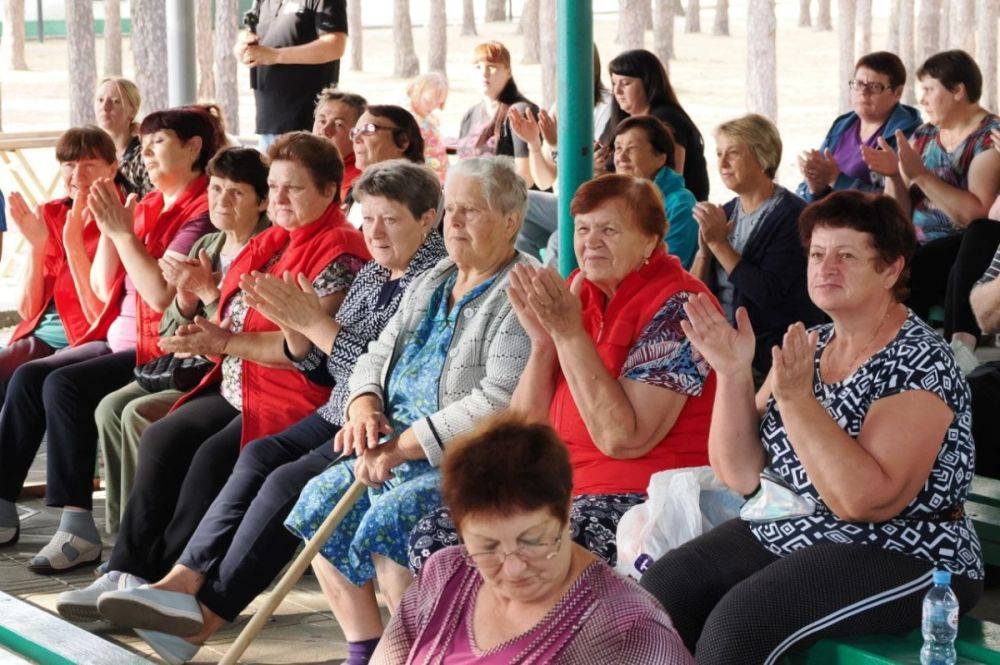 Белгородский центр народного творчества организовал культурную программу в одном из пунктов временного размещения в Курске