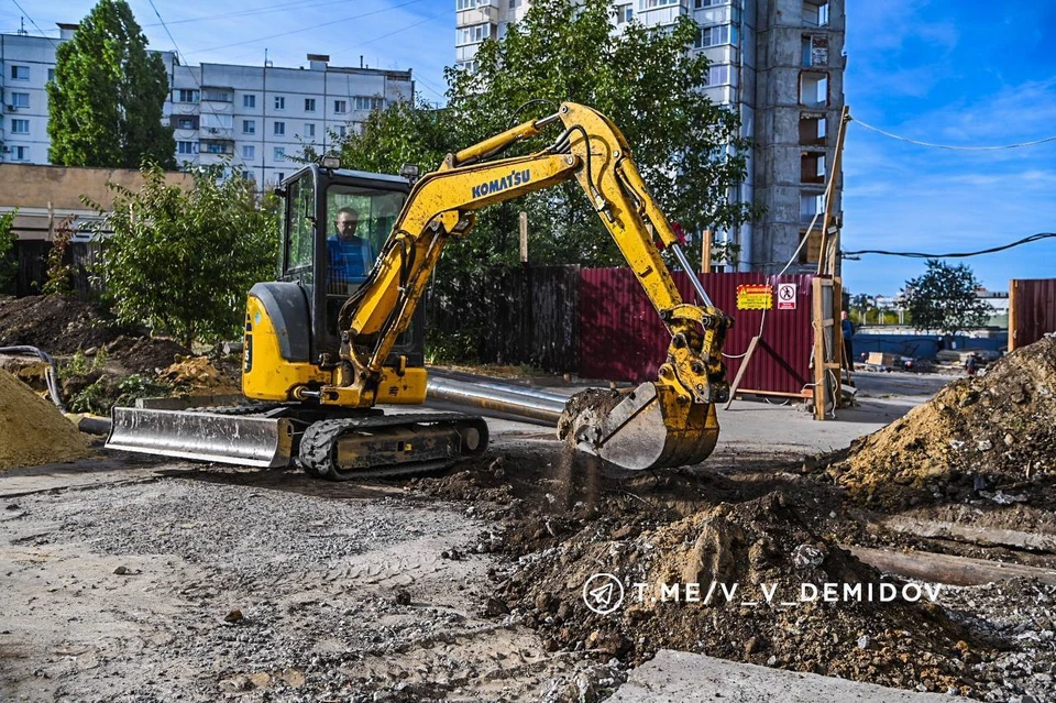 Пострадавший во время атаки ВСУ дом на улице Щорса в Белгороде готовят к зиме0