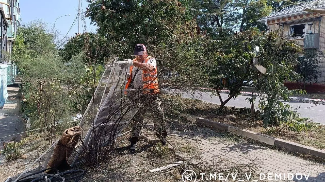 Теперь четыре МКД: после ночной атаки на Белгород выявили новые повреждения8