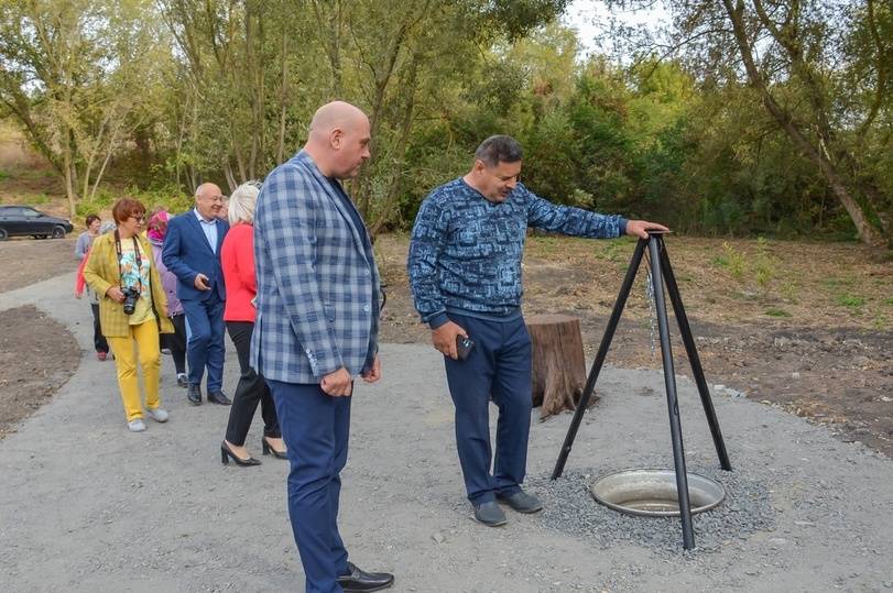 В белгородском селе Зинаидино открыли зону отдыха за миллион рублей3