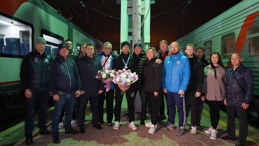 Белгородец Никита Воронов стал серебряным призёром чемпионата России по боксу