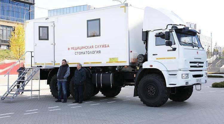 Белгородские стоматологи поедут лечить военнослужащих в ДНР