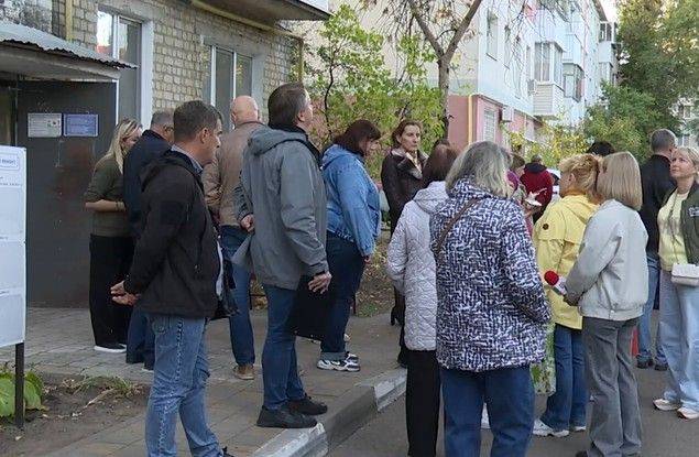 В Белгороде прошла общественная приёмка капремонта дома №4 на улице Некрасова