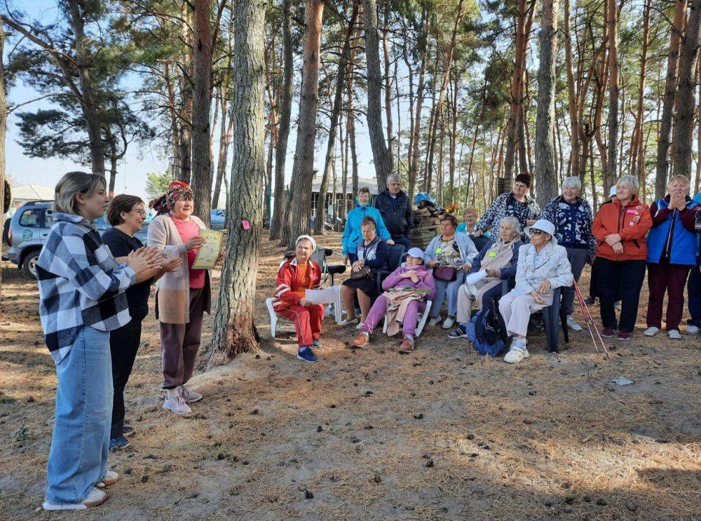 «Туристическое путешествие», так назывался квест, который был организован для получателей социальных услуг отделения дневного пребывания Комплексного центра социального обслуживания населения Борисовского района