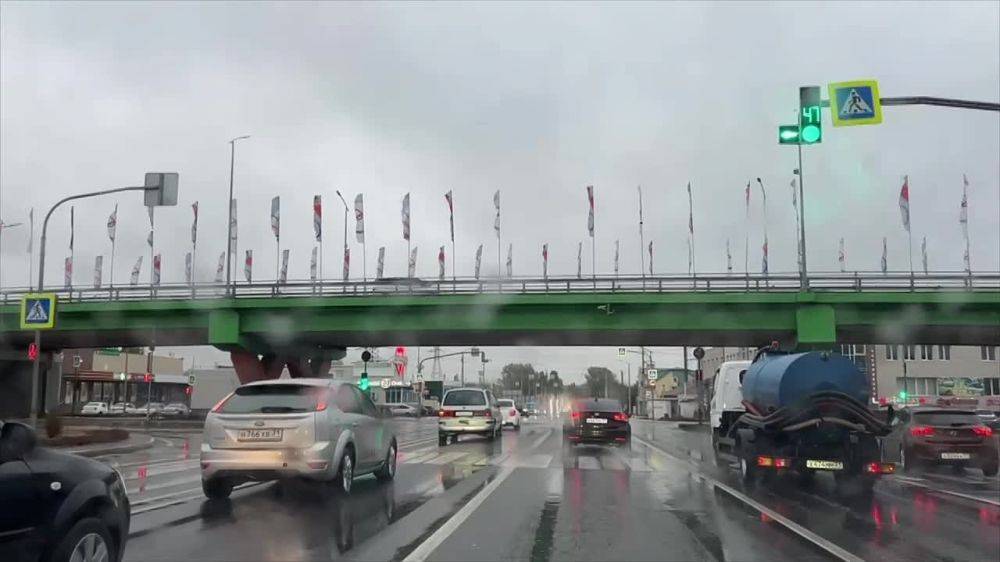 Доброе утро, друзья. Сегодня в Белгороде и местами по области небольшой дождь Ничего необычного для середины октября, важно ...