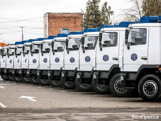 Новые мусоровозы в Белгородской области приступят к работе 19 октября