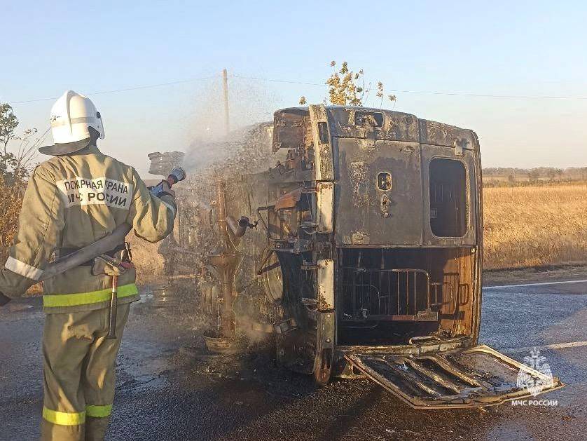 За минувшие сутки на территории региона зарегистрировано 14 пожаров, 2 из них произошли в жилых помещениях