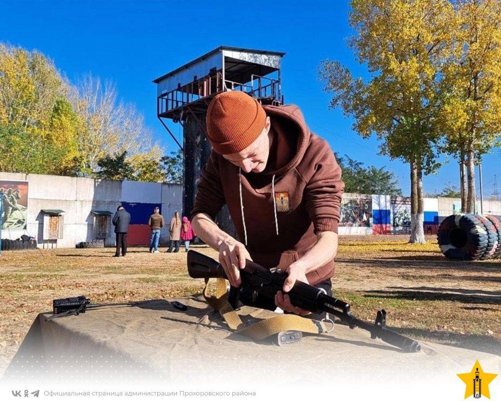 В Белгороде, на территории штурмовой полосы отряда специального назначения «Сокол» ФСИН России по Белгородской области, прошло военно-спортивное испытание «Путь силы 2024: Оборона»