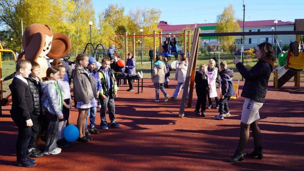 На одно игровое детское пространство стало больше в Борисовском районе