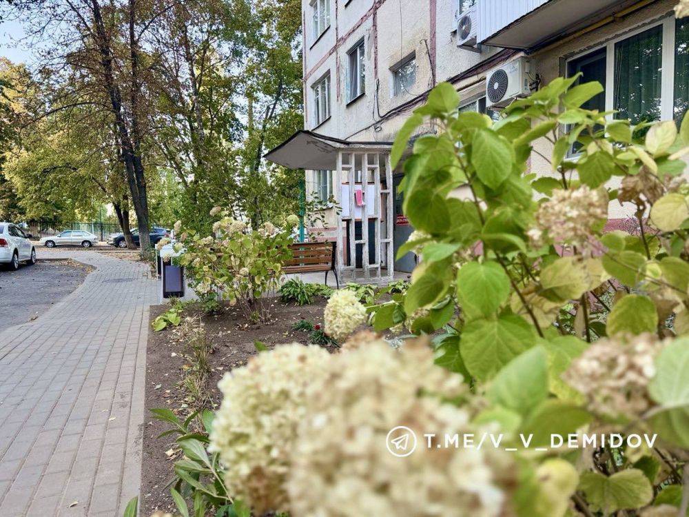 В этом году в Белгороде отремонтировали дворовую территорию дома № 3 на улице Железнякова