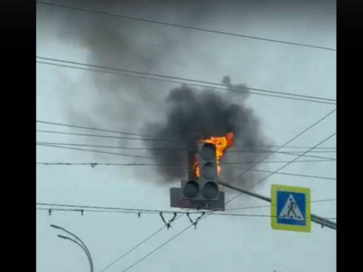 «Беда»: губернатор – о горящем светофоре в Белгороде