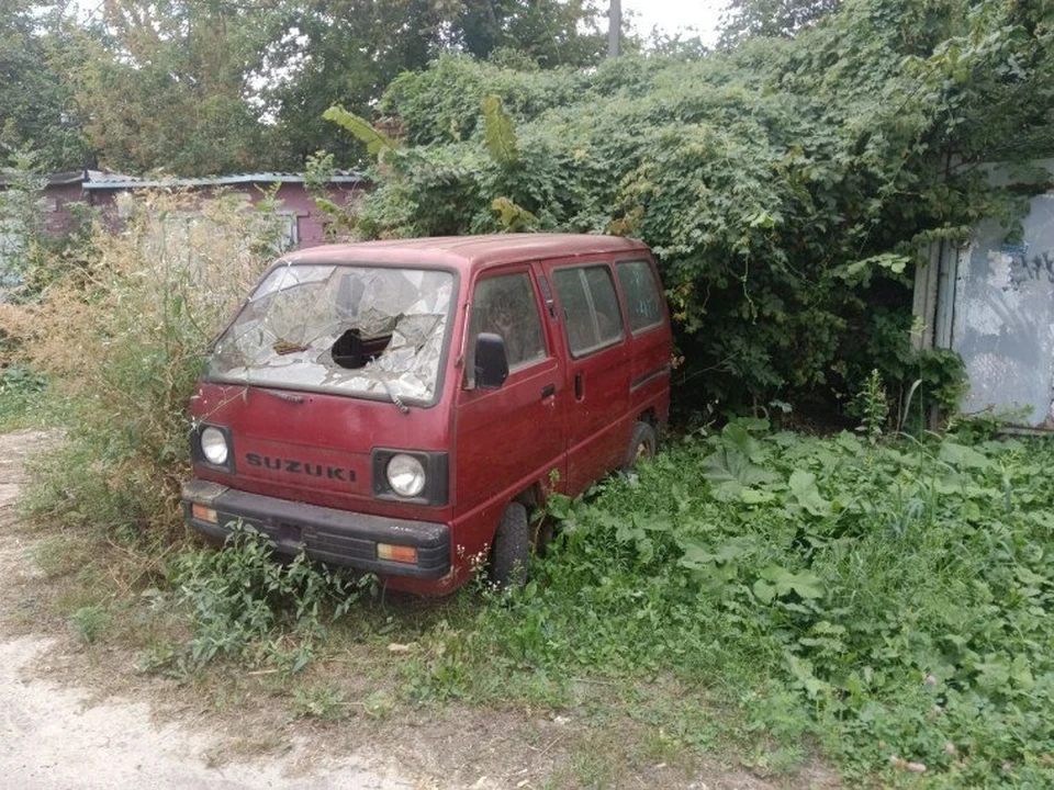 Белгородцев попросили убрать с улиц брошенные машины0