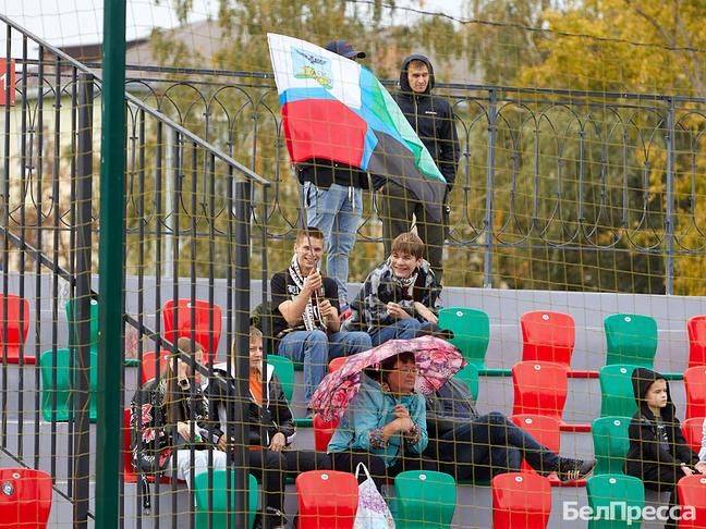 Футбольный клуб «Салют Белгород» победил «Строгино»