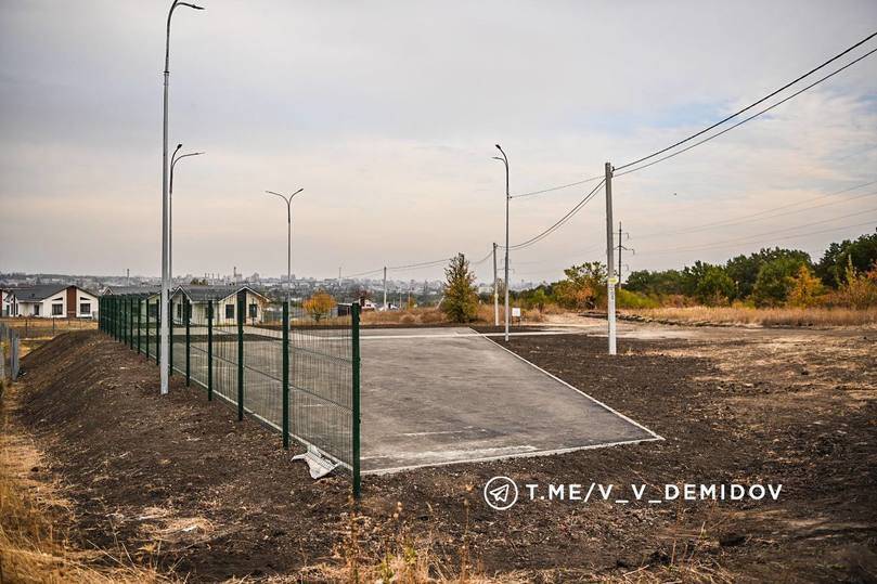 В Дачном переулке Белгорода возводят площадку для игр и спортивных занятий4