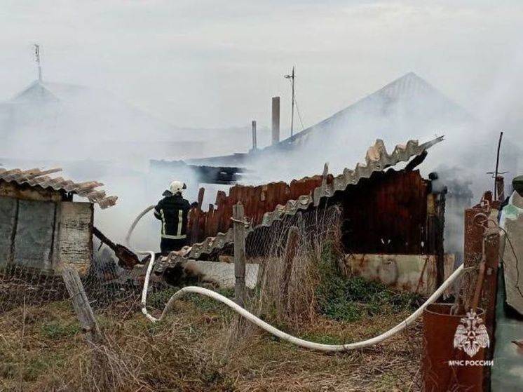 В Шебекинском округе загорелся жилой дом