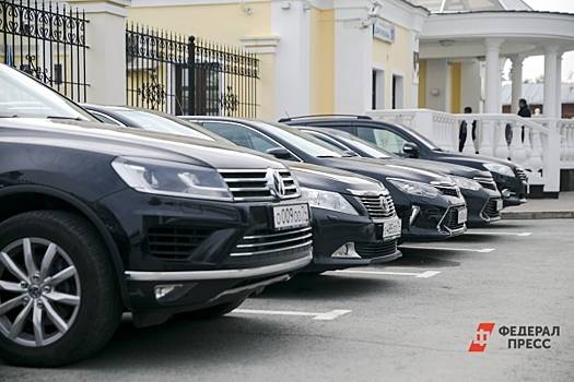 Вайно приставил к уральскому полпреду Жоге опытного зама