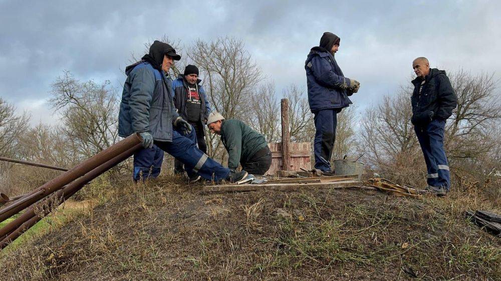 Сегодня с сотрудниками ГУП «Белводоканал» были проведены учения по гражданской обороне с практической отработкой алгоритма действий руководства и специалистов предприятия в случае возникновения аварийной ситуации на объектах водоснабжения и канализации