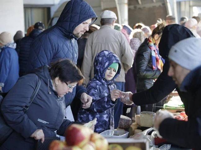 На сельскохозяйственной ярмарке в Белгороде продали более 13 тонн продуктов