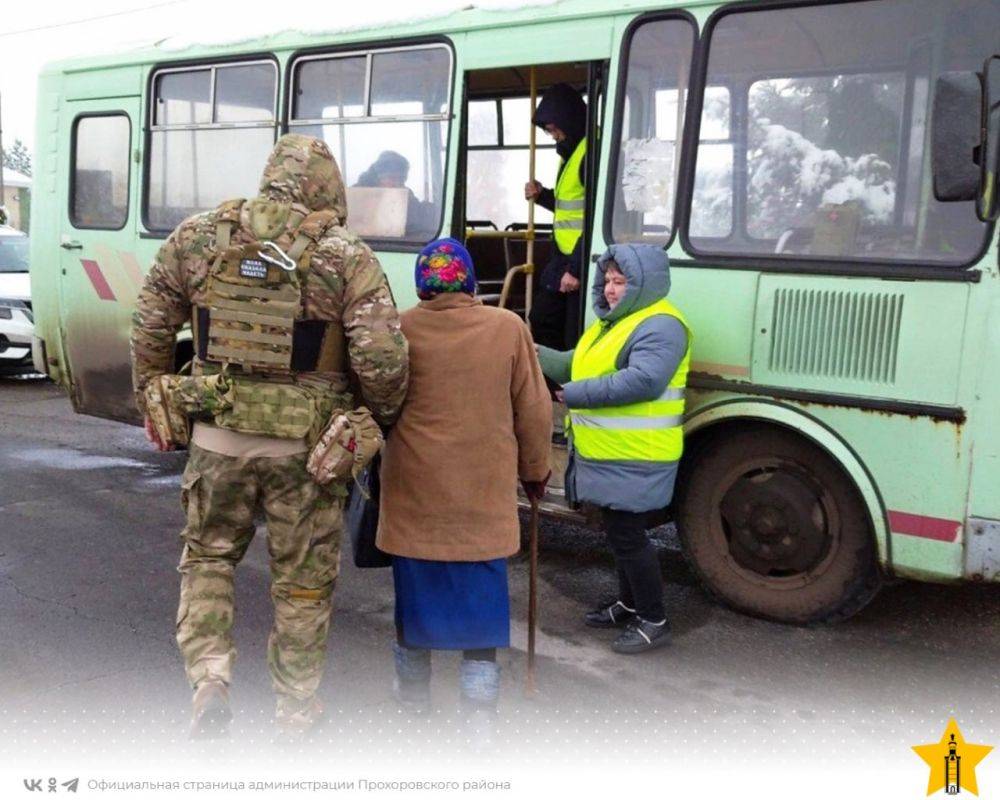 В Прохоровском районе прошли командно-штабные учения на тему: «Проведение эвакуационных мероприятий из зоны чрезвычайной...