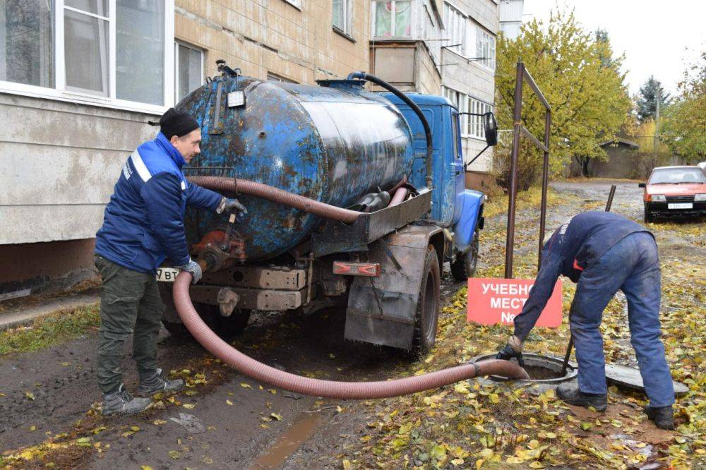 Сотрудники Красногвардейского водоканала приняли участие в учениях ГО и ЧС