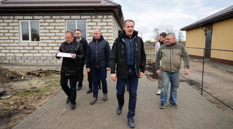 В Валуйском округе строят два дома для семей, воспитывающих детей-инвалидов