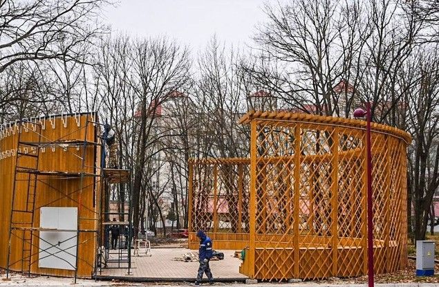 В Белгороде завершается строительство открытого кинотеатра в парке им. В.И. Ленина