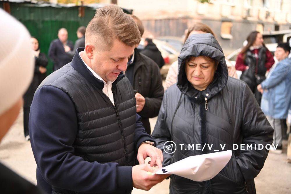 Глава администрации Белгорода Валентин Демидов ответил на вопросы горожан в прямом эфире