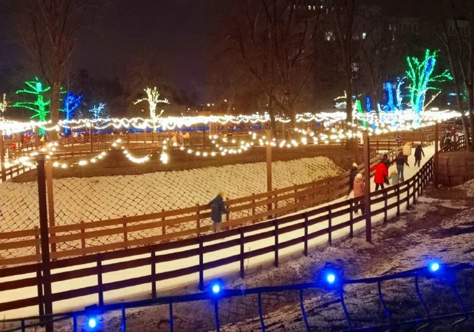 В Белгороде коммунальные службы готовят катки к зимнему сезону0