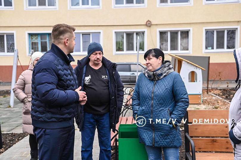 В Белгороде у бывшего общежития на Коммунальной отремонтировали двор7