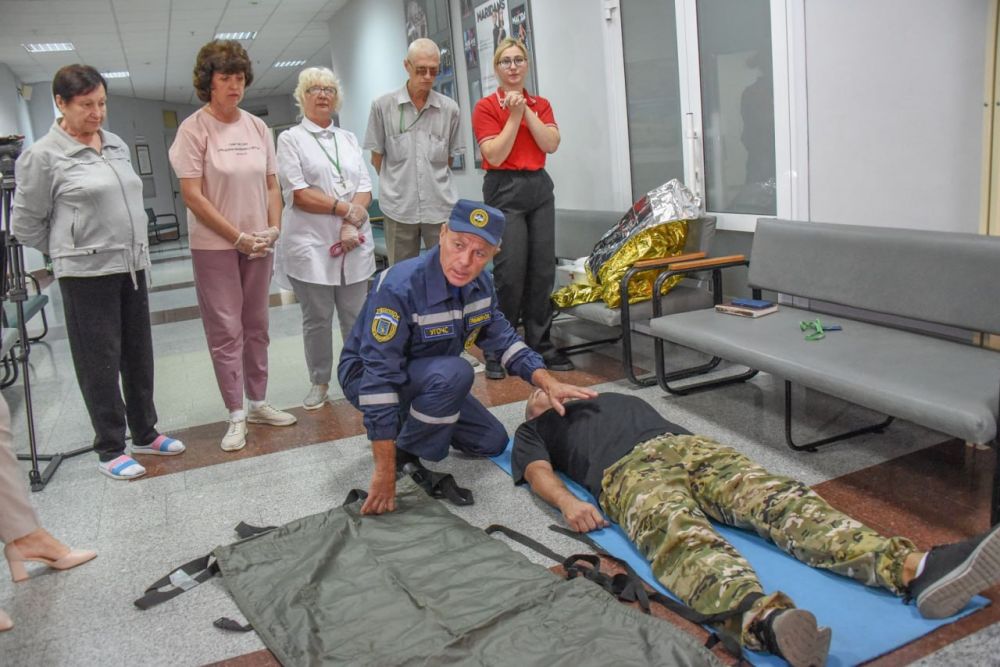 Сегодня спасатели отмечают свой профессиональный праздник