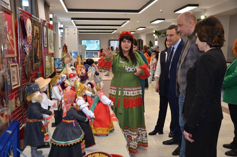 В рамках культурно-спортивной эстафеты, посвященной 70-летию Белгородской области, делегация из Ракитянского района приехала к нам с ответным визитом