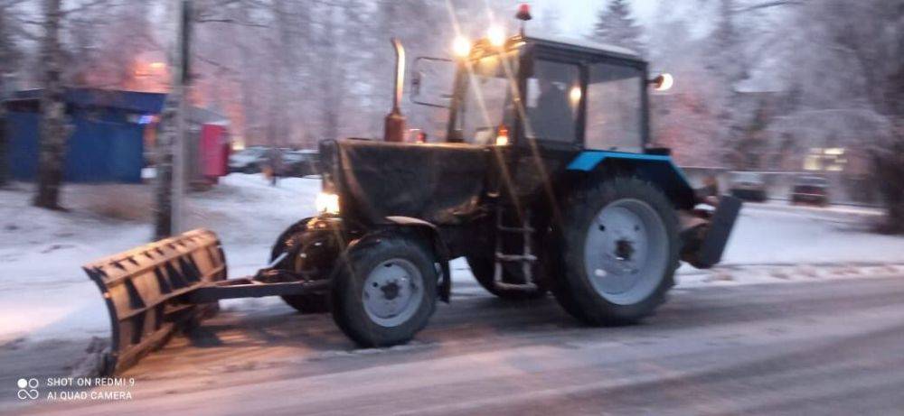 Татьяна Киричкова: Дорогие ровенчане!. Сегодня утро выдалось снежным. Синоптики обещают днём местами небольшой снег, на дорогах сохраняется гололедица, местами наблюдается гололед