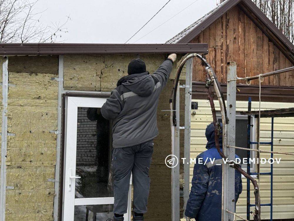 В ходе еженедельного оперативного совещания обсудили ход восстановительных работ после обстрелов ВСУ