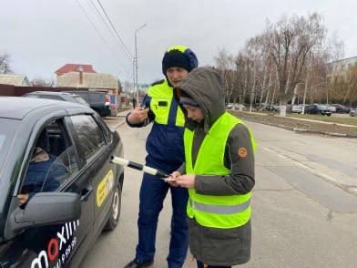 В Белгородской области 12-летний мальчик попробовал себя в роли автоинспектора