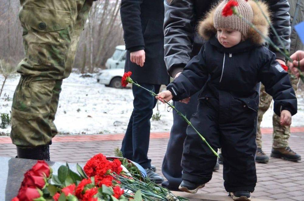 В Губкинском и Старооскольском округах партактив открыл новые проекты первичных отделений партии