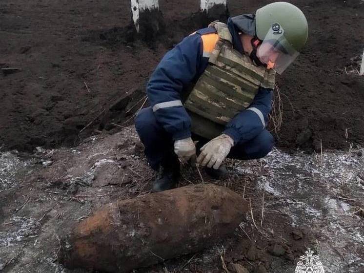 В Белгородской области нашли авиабомбу весом 100 кг