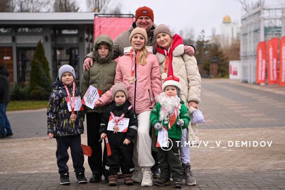 В честь 80-летия Победы в Белгороде забег обещаний составил символические 1945 метров