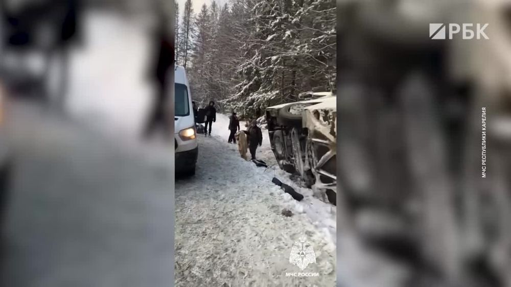 Семь человек пострадали в ДТП с автобусом в Питкярантском районе Карелии, сообщило МЧС