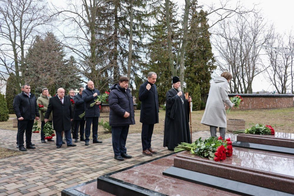 Юрий Клепиков: Образец самоотверженного служения, беззаветной любви к Родине, пример героического труда во благо Белгородчины и её жителей