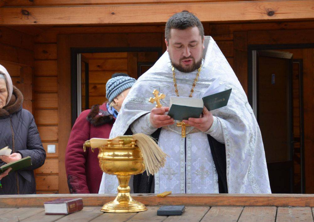 В Красной Яруге состоялись традиционные купания в честь светлого праздника - Крещение Господне