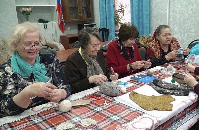 В Белгороде наградили представителей Совета женщин Белгородской области