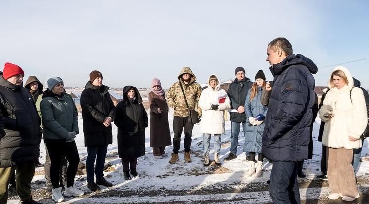 Вячеслав Гладков побывал в проблемных микрорайонах ИЖС в Старооскольском округе