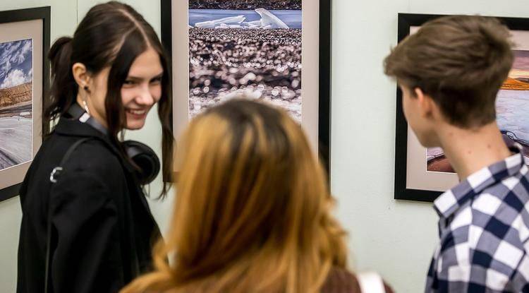 Безграничное искусство. В Белгороде работает фотовыставка о Якутии и Забайкальском крае