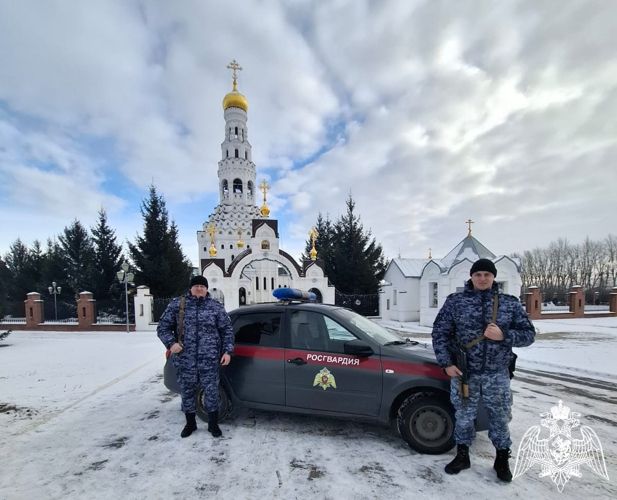 Белгородские росгвардейцы обеспечат безопасность граждан во время Рождественских праздников