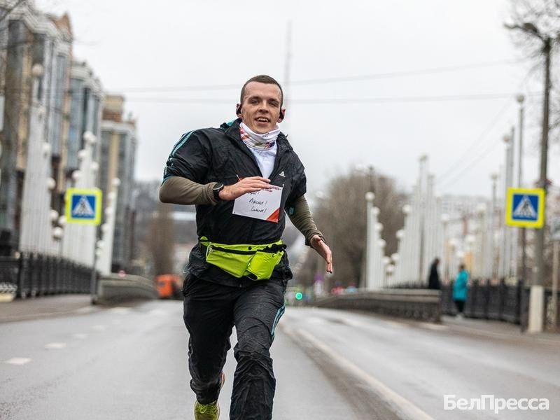 На новогодний забег в Белгороде вышли около 50 человек