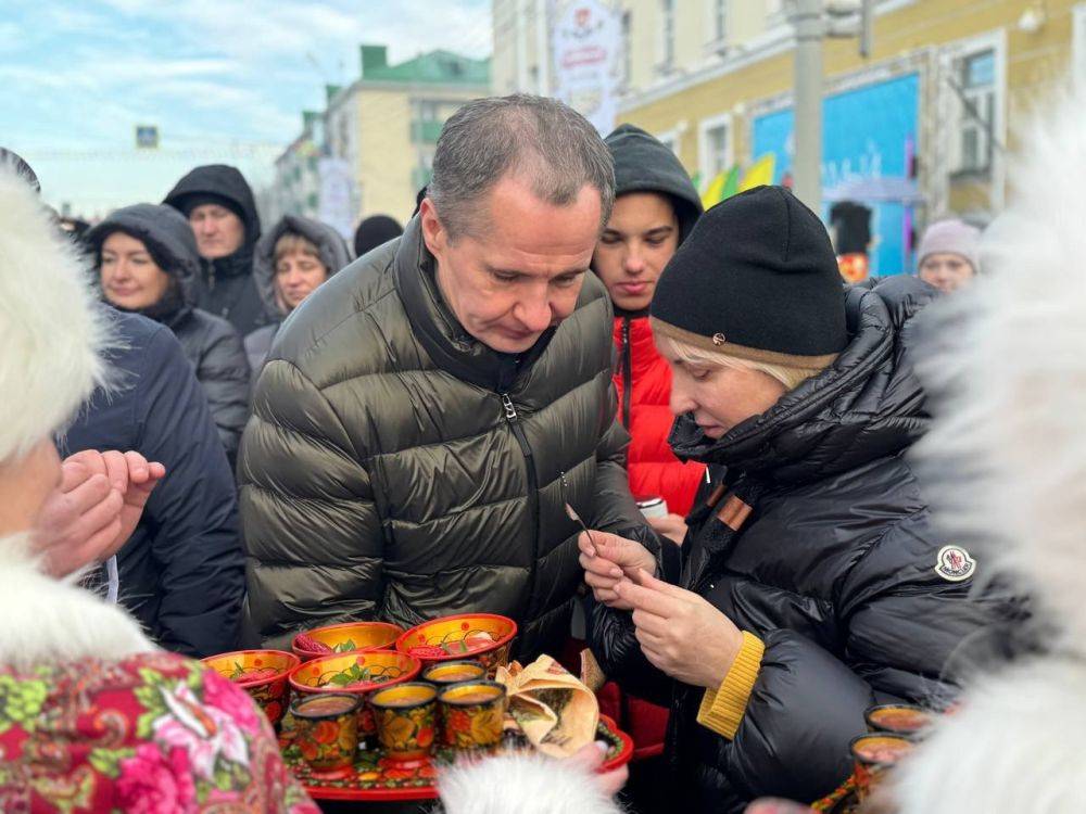 Более 3 000 порций вареников бесплатно раздали сегодня на фестивале в Старом Осколе